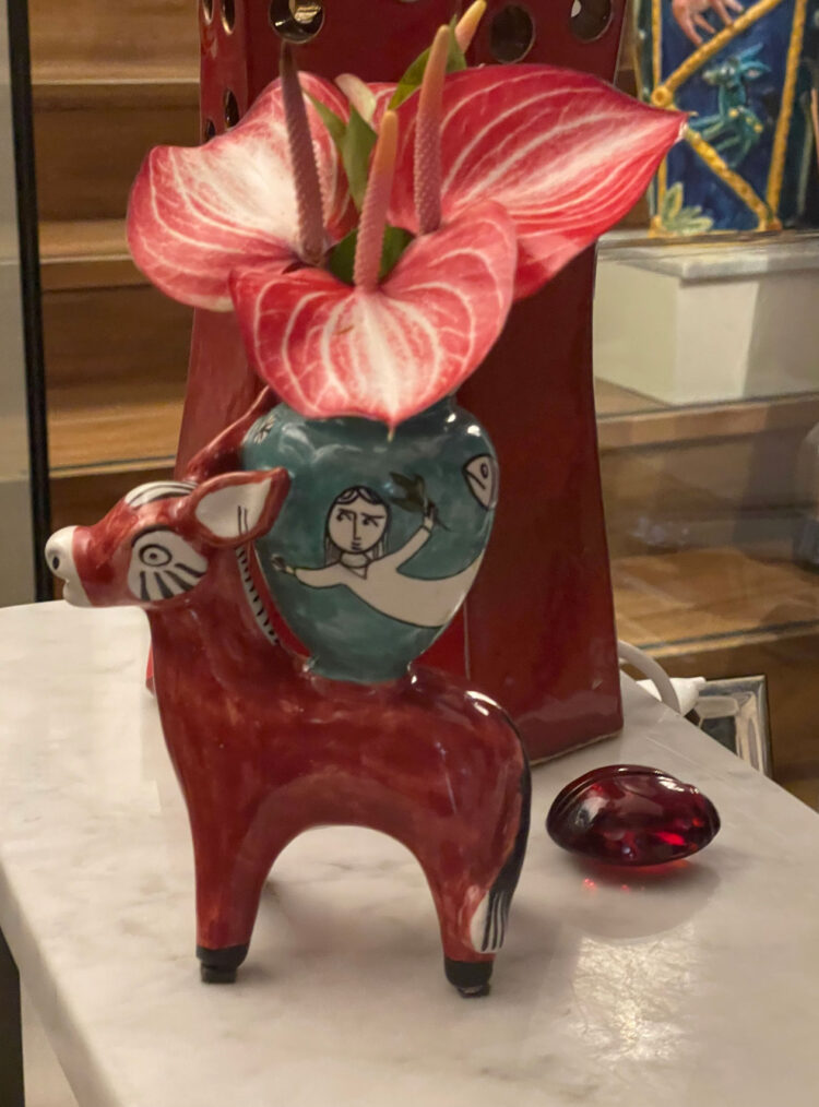 Donkey with painted jar by Pasquale Liguori