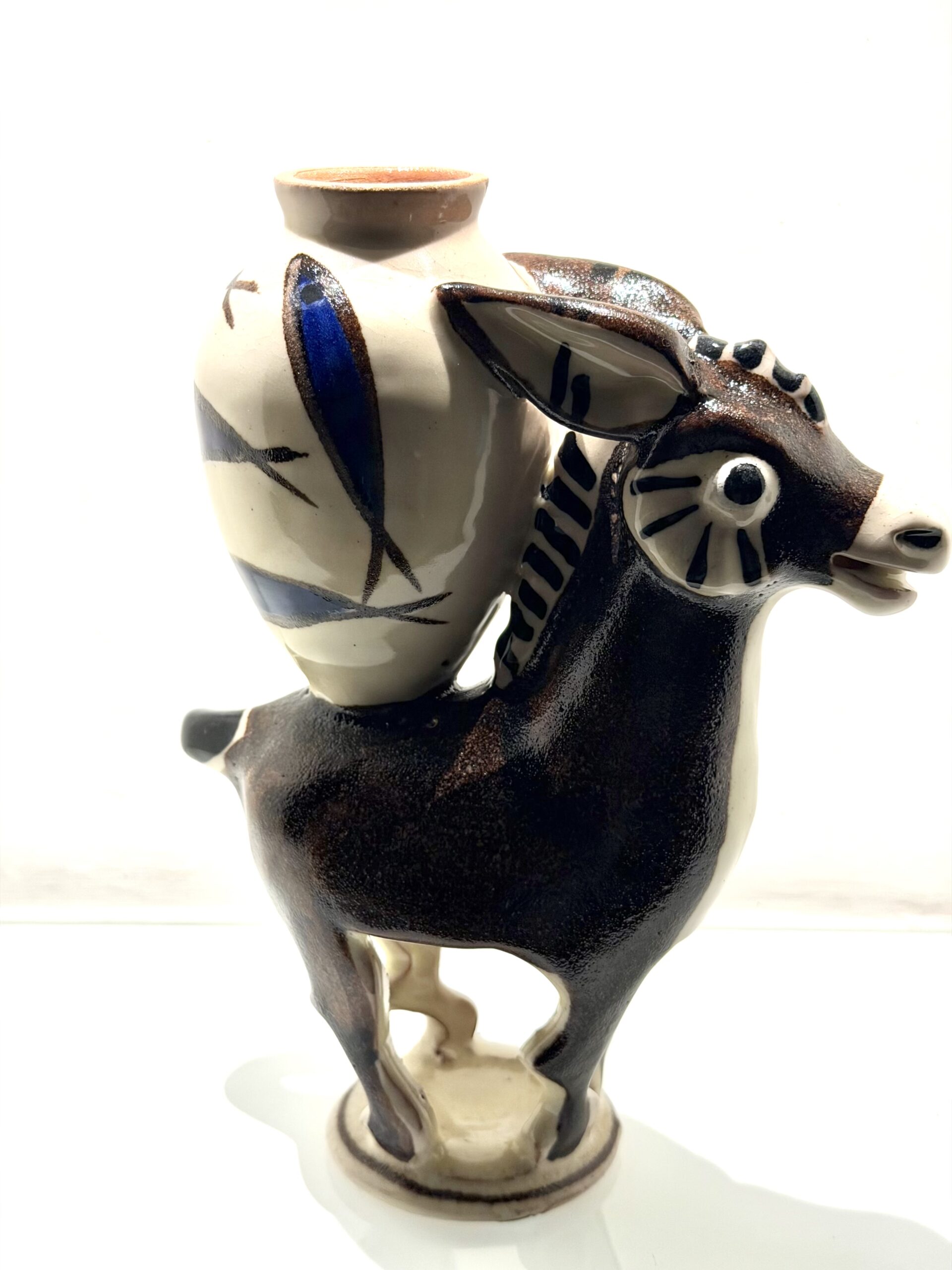 Donkey with jar by Lucio Liguori MANGANESE